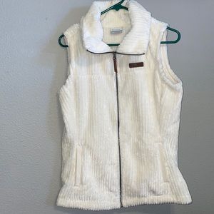 Columbia vest